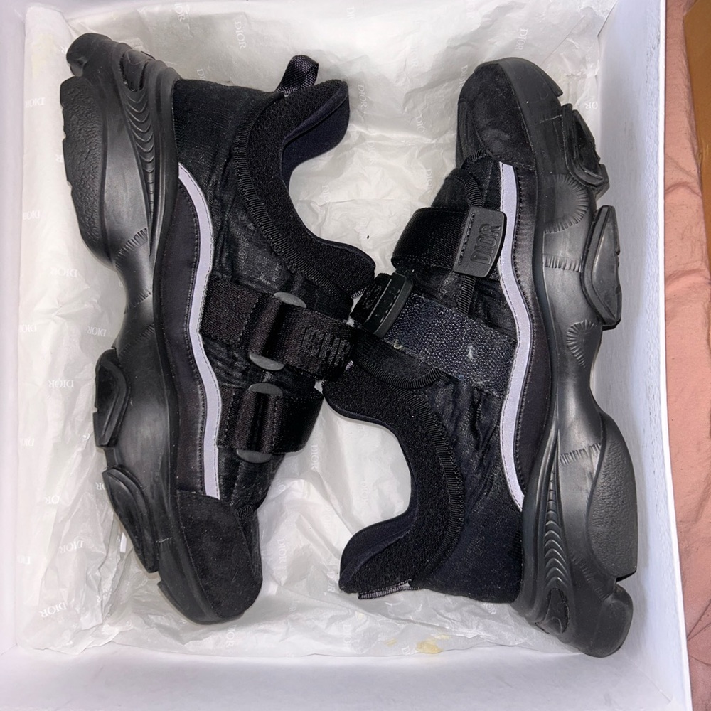 Christian Dior D-WANDER SNEAKER